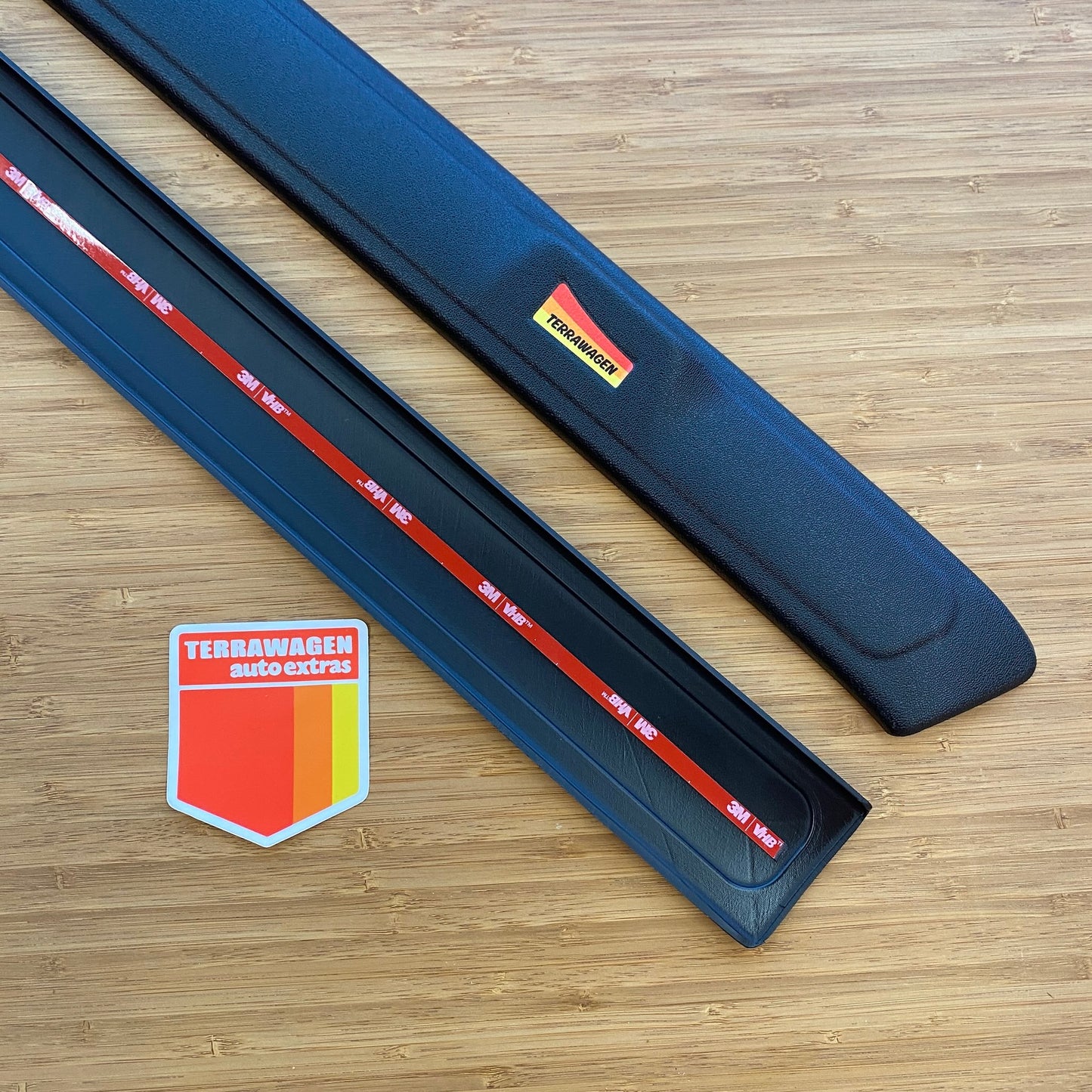 ID. Buzz Glare Guard | Reduce Reflective Dash Glare