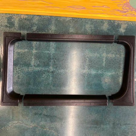 Garniture soignée pour encadrement de vitre côté conducteur Sprinter 906/907