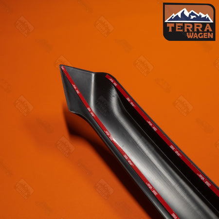 Aero Hood Spoiler for Sprinter 907 2019+ – Paint Protection and Debris Deflection