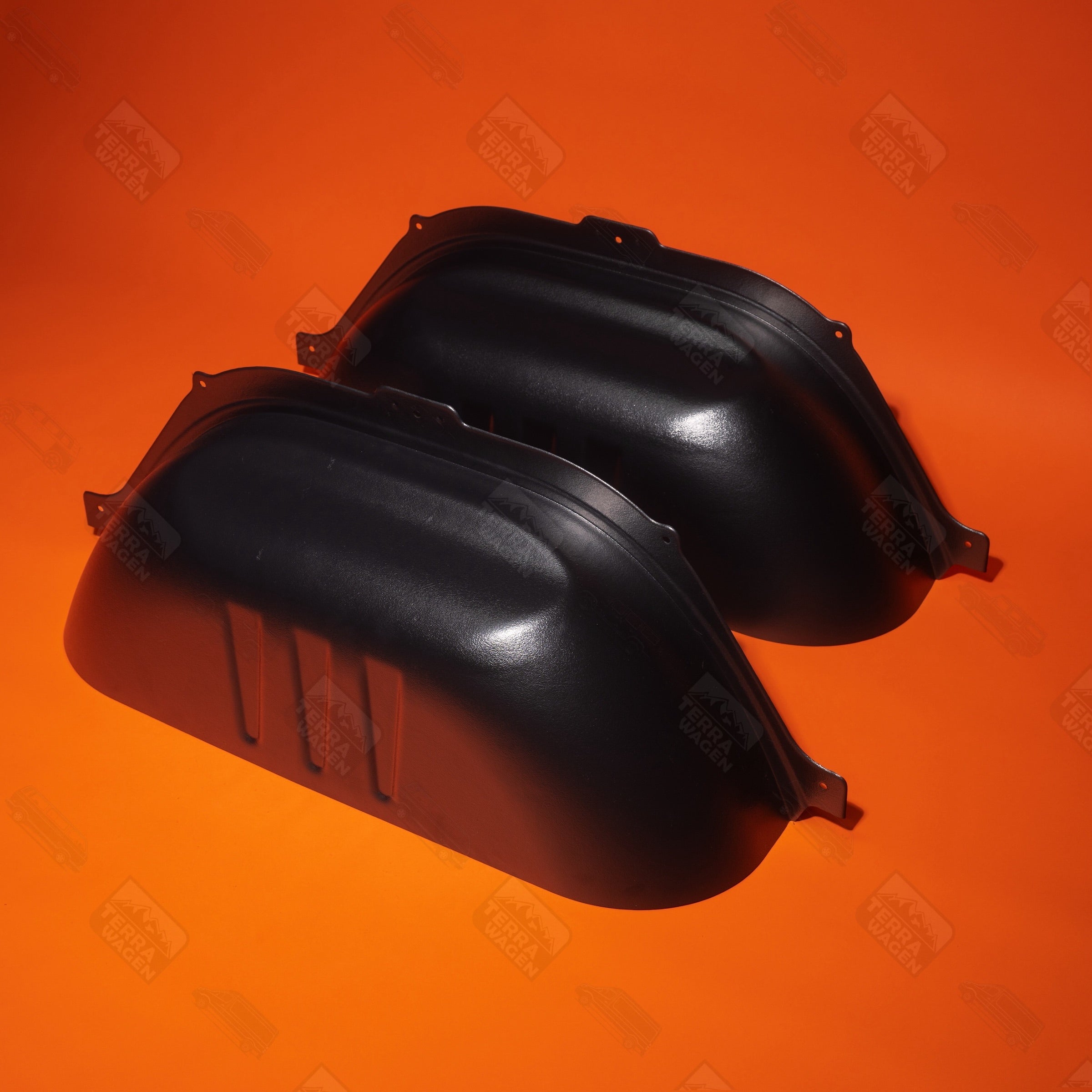アーケスヴェーラファンデーション Sprinter Inner Wheel Well Hardliners for 907 and 906 Vans – Rear
