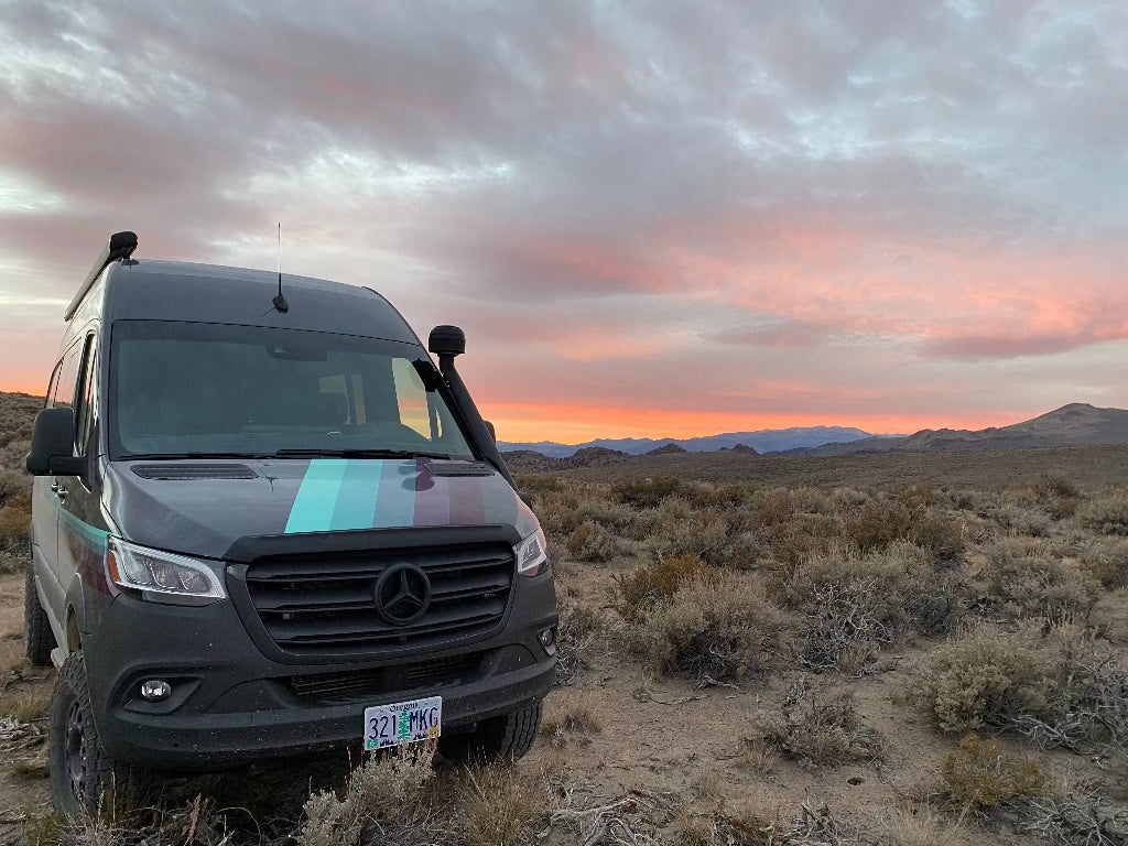 Aero Haubenspoiler für Sprinter 907 2019+ – Lackschutz und Abweiser für Schmutzpartikel