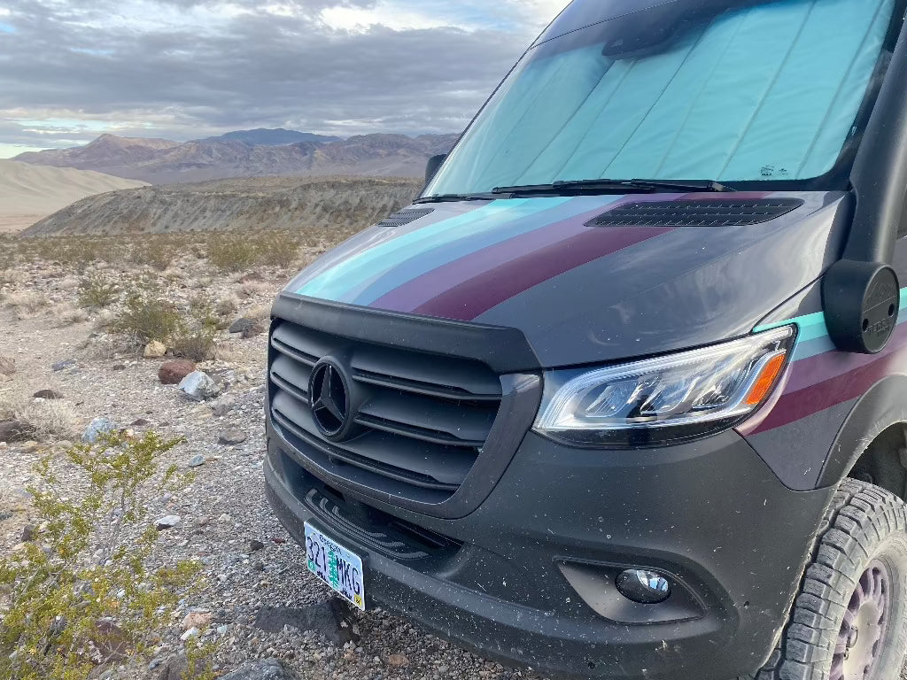Aero Haubenspoiler für Sprinter 907 2019+ – Lackschutz und Abweiser für Schmutzpartikel