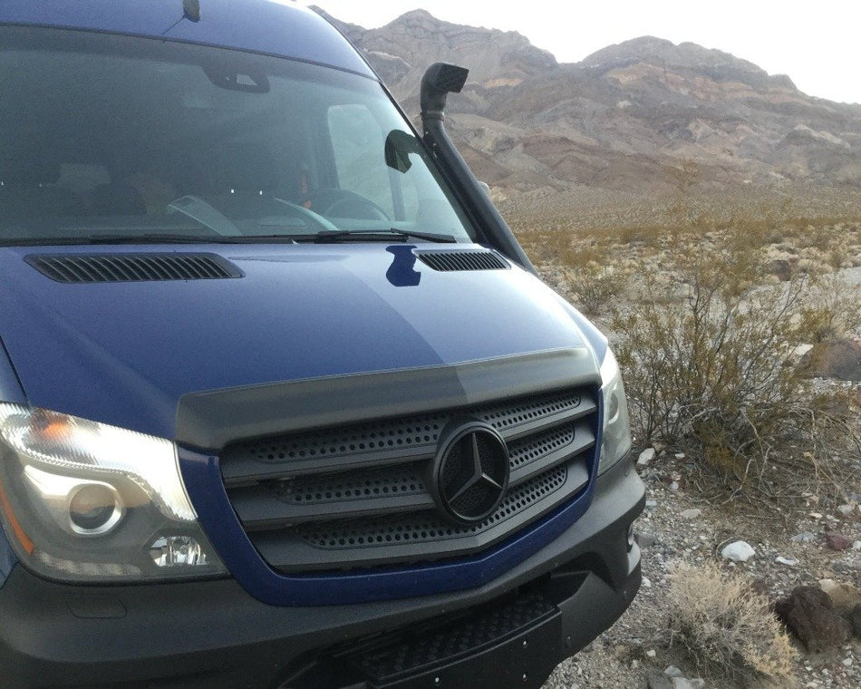 Aero Motorhaubenspoiler für Sprinter 906 2014-2018 – Lackschutz und Schmutzabweisung