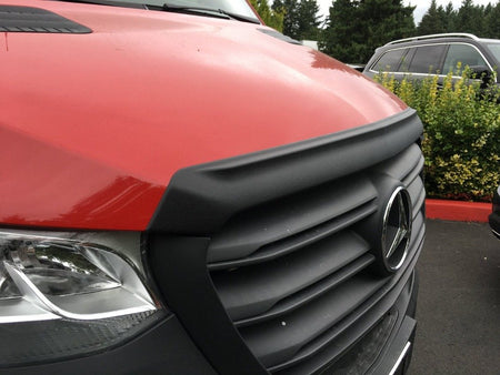 Aero Haubenspoiler für Sprinter 907 2019+ – Lackschutz und Abweiser für Schmutzpartikel