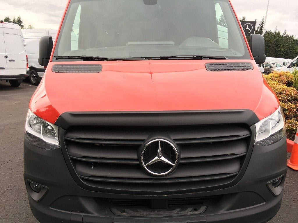 Aero Haubenspoiler für Sprinter 907 2019+ – Lackschutz und Abweiser für Schmutzpartikel