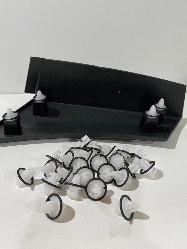 Agrafes de garniture Sprinter – Attaches à pousser de style OEM pour panneaux intérieurs et extérieurs