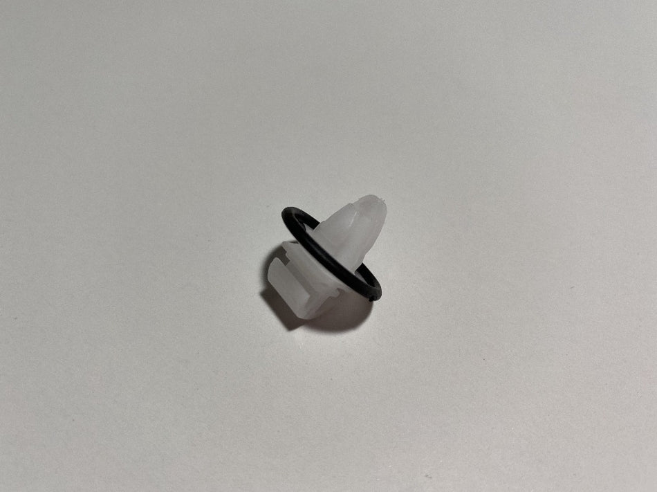Agrafes de garniture Sprinter – Attaches à pousser de style OEM pour panneaux intérieurs et extérieurs