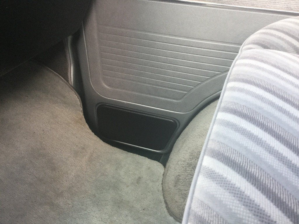 Panneau de coup de pied intérieur de porte Vanagon