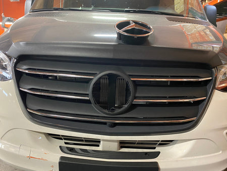 Emblème de calandre LED pour Mercedes Sprinter 907 – Convient aux calandres chromées avec étoile amovible