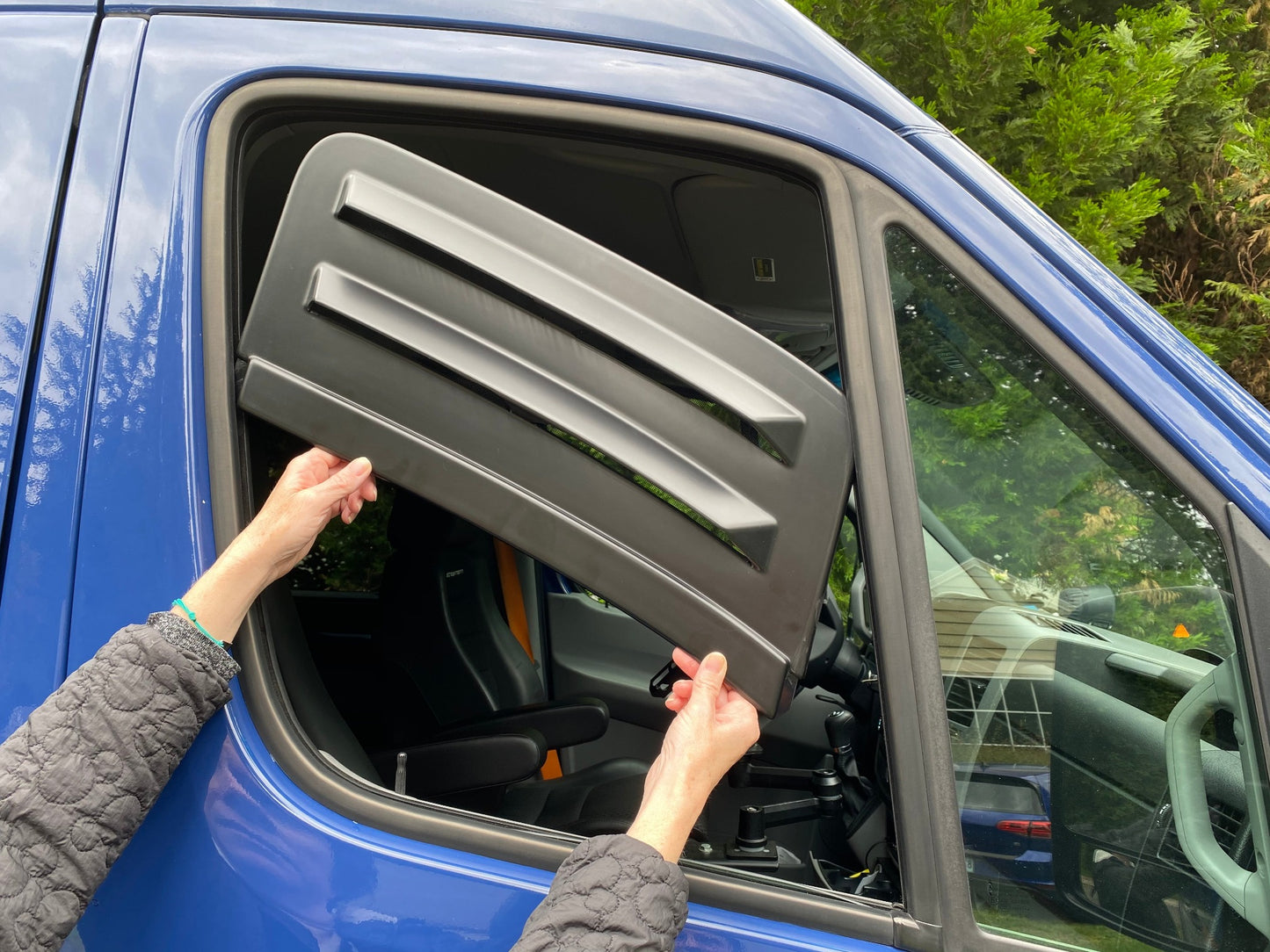 Grille d'aération anti-insectes pour fenêtre - Imparfaite