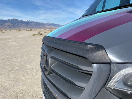 Aero Haubenspoiler für Sprinter 907 2019+ – Lackschutz und Abweiser für Schmutzpartikel